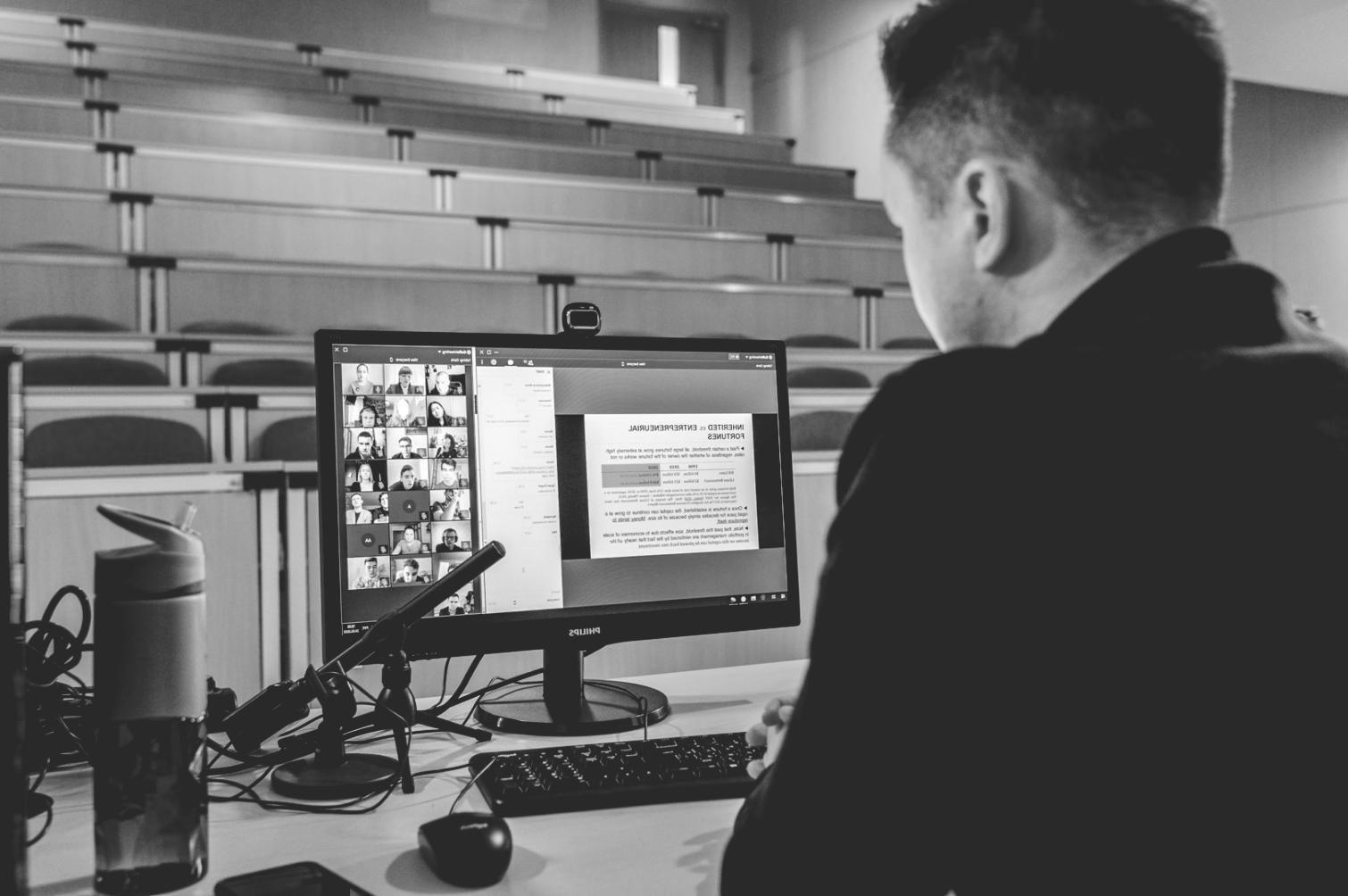 Ambiente profesional de desarrollo de habilidades